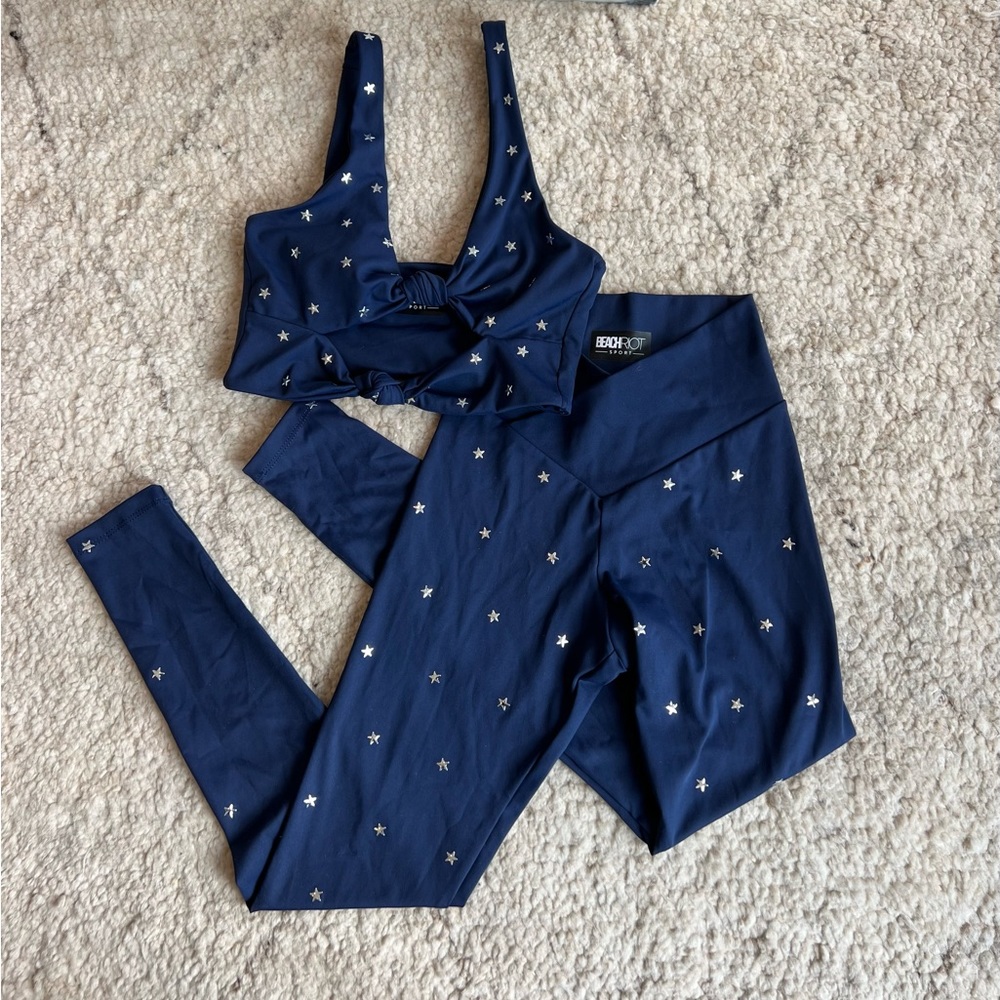 Beach Riot workout set